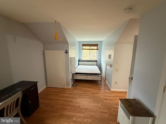 521 NORTHERN SPY DR, Linden, VA 22642