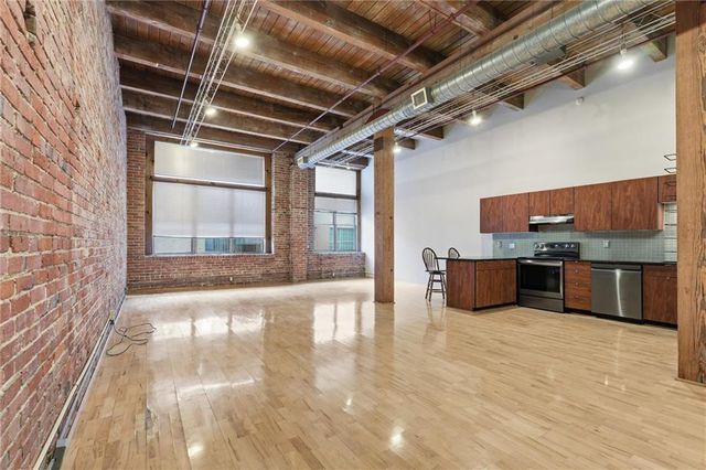 306 W 7 Street 203, Kansas City, MO 64105