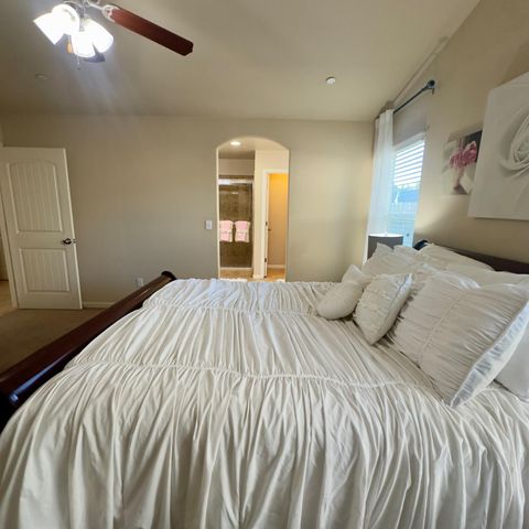 53 Dalton Avenue, Sanger, CA 93657