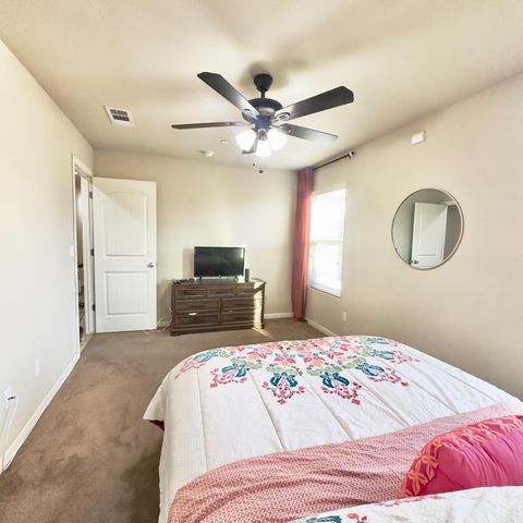 53 Dalton Avenue, Sanger, CA 93657