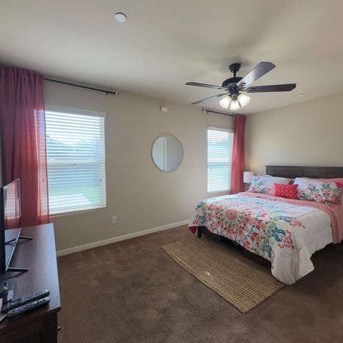 53 Dalton Avenue, Sanger, CA 93657