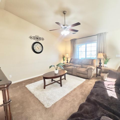 53 Dalton Avenue, Sanger, CA 93657