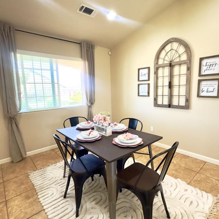 Image 30 of property listing at 53 Dalton Avenue, Sanger, CA 93657