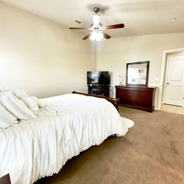 Image 37 of property listing at 53 Dalton Avenue, Sanger, CA 93657