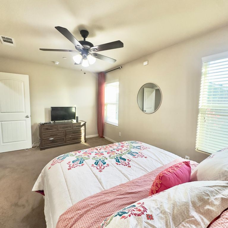 Image 46 of property listing at 53 Dalton Avenue, Sanger, CA 93657