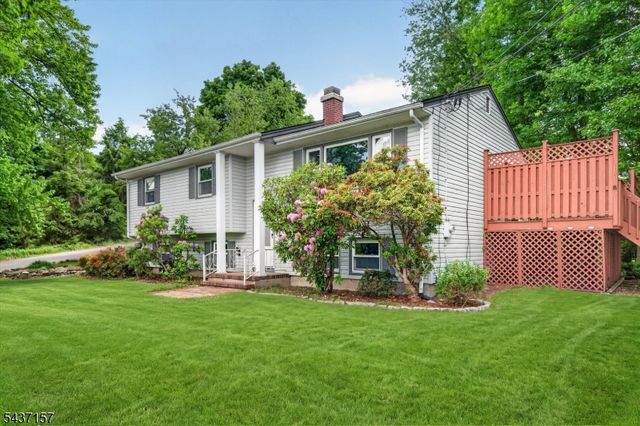 401 Canistear Rd, Vernon Twp., NJ 07460