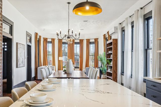 1920 Fulton Street, Houston, TX 77009