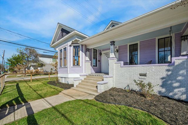 1920 Fulton Street, Houston, TX 77009