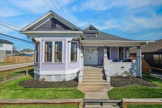 1920 Fulton Street, Houston, TX 77009