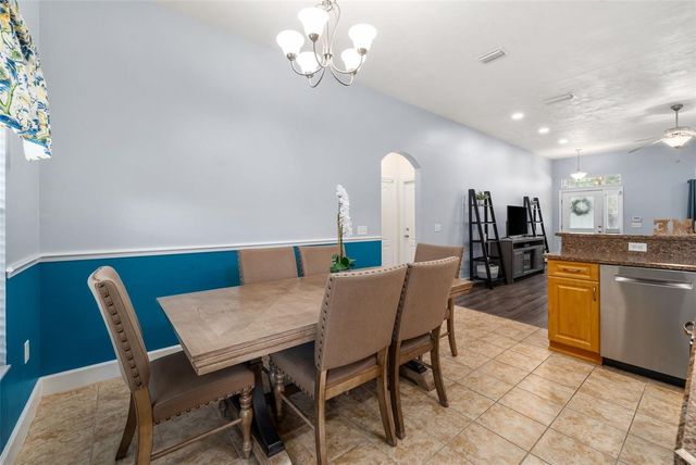 9047 SW 76TH AVENUE, Gainesville, FL 32608