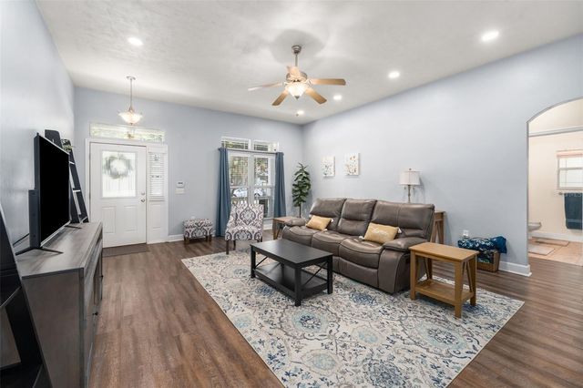 9047 SW 76TH AVENUE, Gainesville, FL 32608