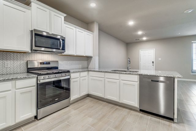 3740 Paradise Way, Sherman, TX 75090