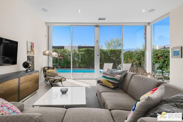 4982 Cottier Way, Palm Springs, CA 92262