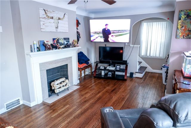 1311 Tuxedo Avenue, Parma, OH 44134