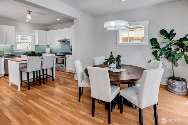 832 NW 63rd Street, Seattle, WA 98107