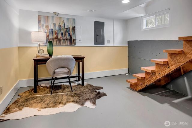 832 NW 63rd Street, Seattle, WA 98107