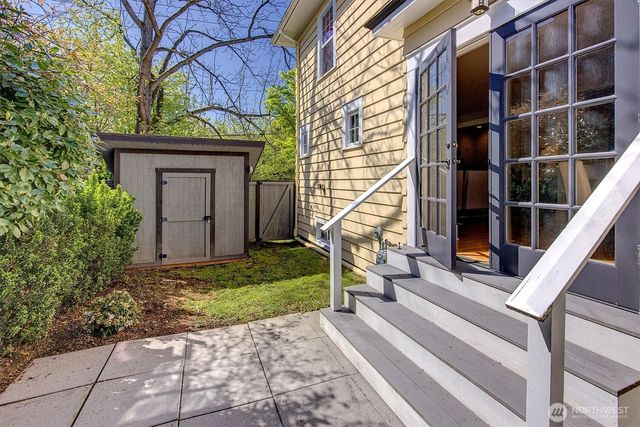 832 NW 63rd Street, Seattle, WA 98107