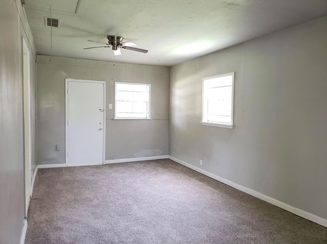8723 Wiggins Street, Houston, TX 77029