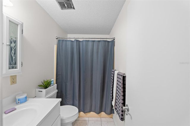 2701 NE 10TH STREET 101, Ocala, FL 34470