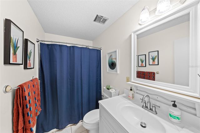 2701 NE 10TH STREET 101, Ocala, FL 34470