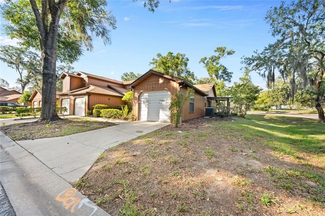 2701 NE 10TH STREET 101, Ocala, FL 34470