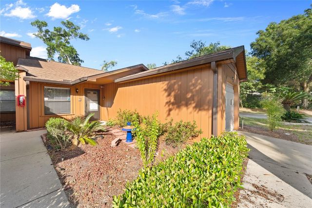 2701 NE 10TH STREET 101, Ocala, FL 34470
