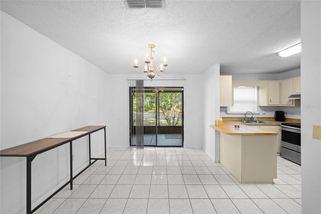 2701 NE 10TH STREET 101, Ocala, FL 34470