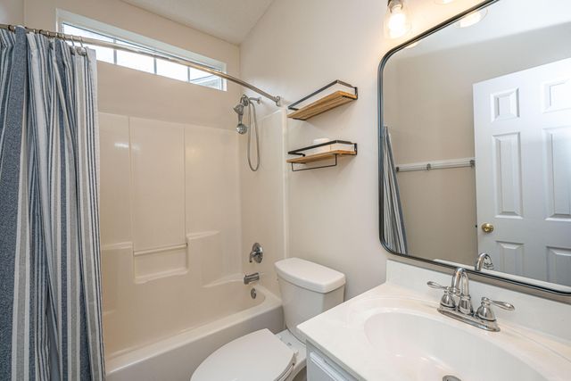 162 Cotillion Crescent, Summerville, SC 29483