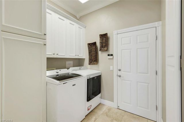 28165 Meadowlark LN, Bonita Springs, FL 34134