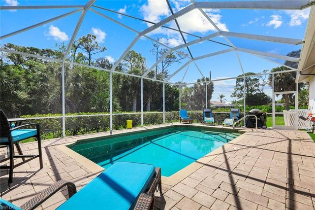 28165 Meadowlark LN, Bonita Springs, FL 34134