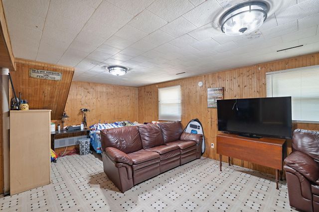 6540 Monument Avenue, Portage, IN 46368