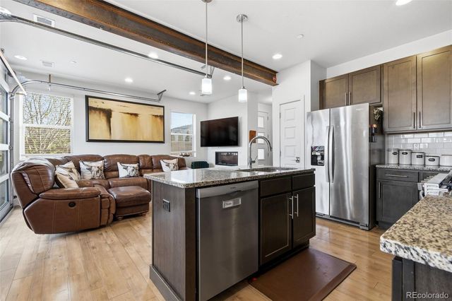 19585 E Sunset Circle, Aurora, CO 80015