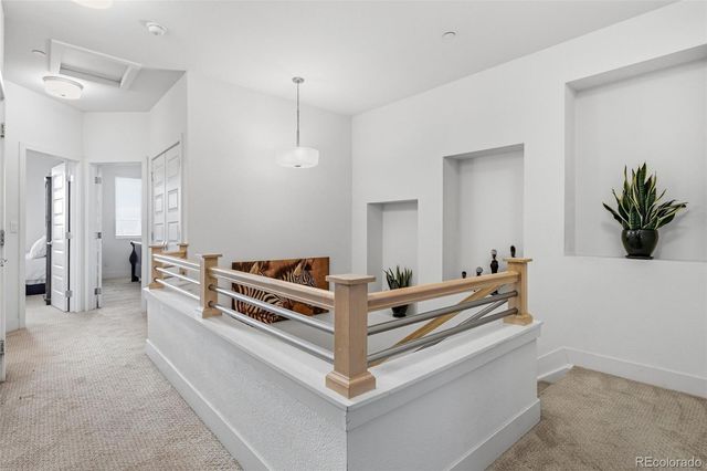 19585 E Sunset Circle, Aurora, CO 80015