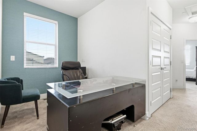 19585 E Sunset Circle, Aurora, CO 80015