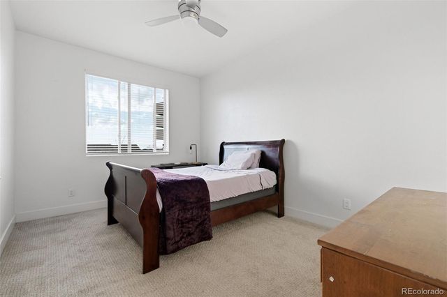 19585 E Sunset Circle, Aurora, CO 80015