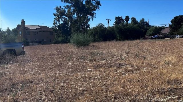 2 Kitching Street, Moreno Valley, CA 92557