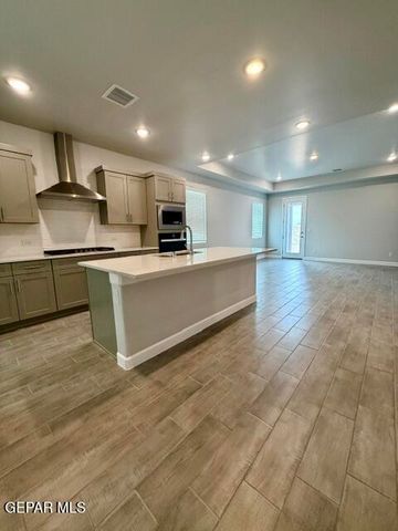 13972 Summer Valley Avenue, Horizon City, TX 79928