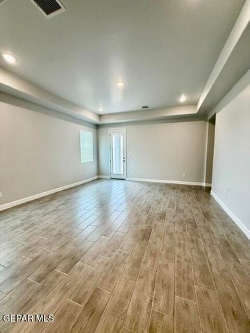 13972 Summer Valley Avenue, Horizon City, TX 79928