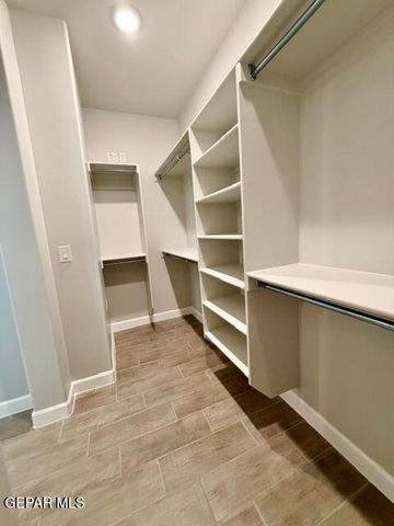 13972 Summer Valley Avenue, Horizon City, TX 79928