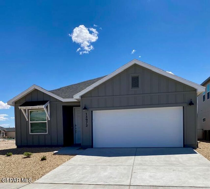 13972 Summer Valley Avenue, Horizon City, TX 79928