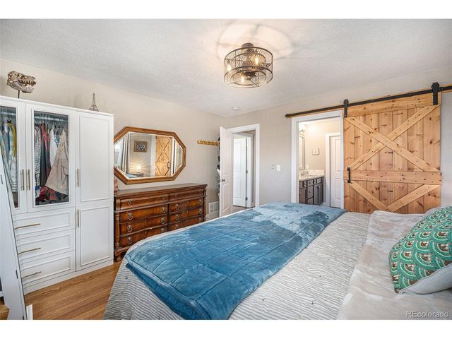 6110 S Southwood Dr, Centennial, CO 80121