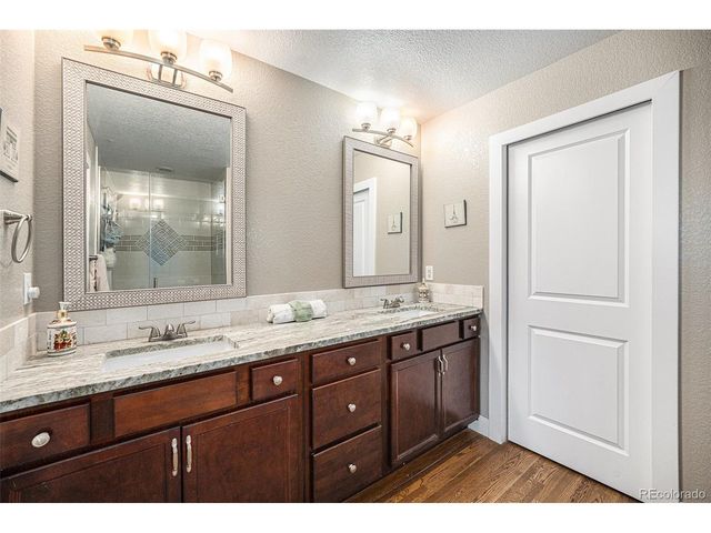 6110 S Southwood Dr, Centennial, CO 80121