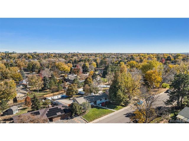 6110 S Southwood Dr, Centennial, CO 80121