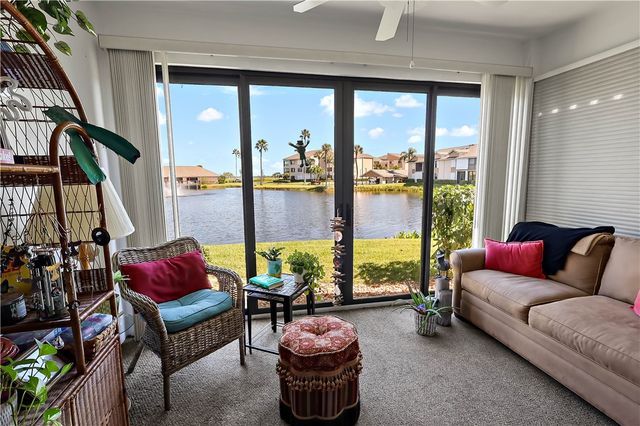 6232 N Mirror Lake Drive 612, Sebastian, FL 32958