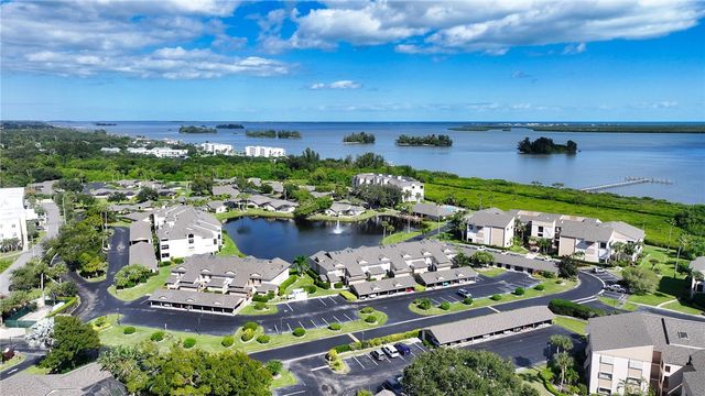 6232 N Mirror Lake Drive 612, Sebastian, FL 32958