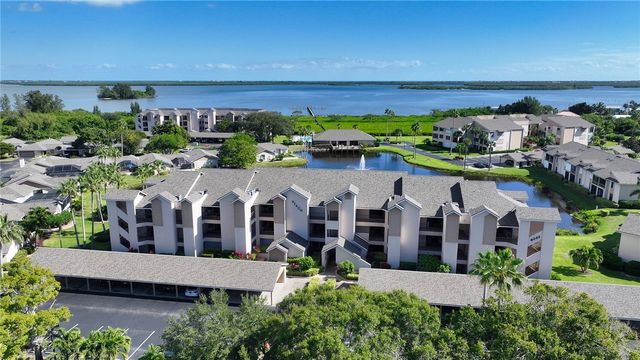 6232 N Mirror Lake Drive 612, Sebastian, FL 32958