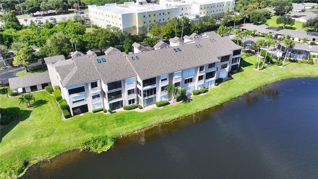 6232 N Mirror Lake Drive 612, Sebastian, FL 32958