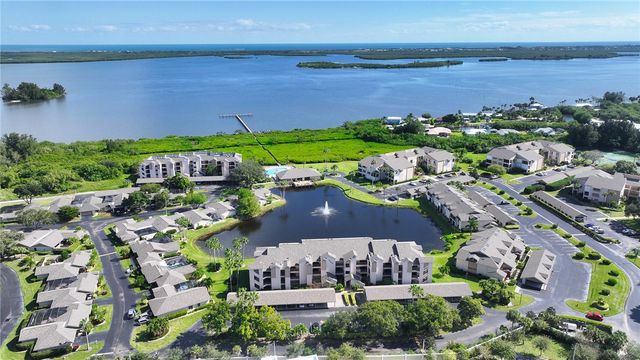 6232 N Mirror Lake Drive 612, Sebastian, FL 32958