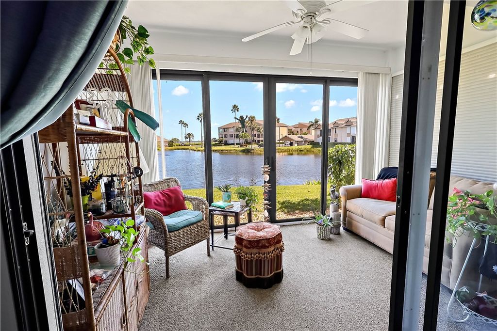 6232 N Mirror Lake Drive 612, Sebastian, FL 32958