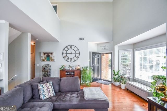 1093 SCALES Road, Suwanee, GA 30024